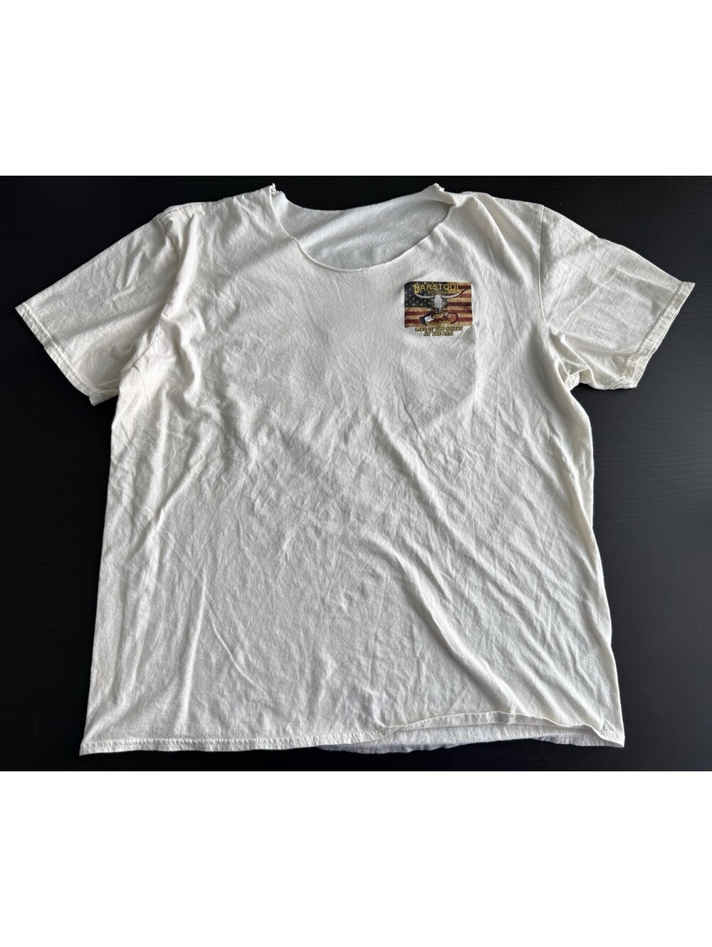Bundle Of 2 Vintage Lake Of The Ozarks Dive Bars T-Shirts White Sz XL Cotton